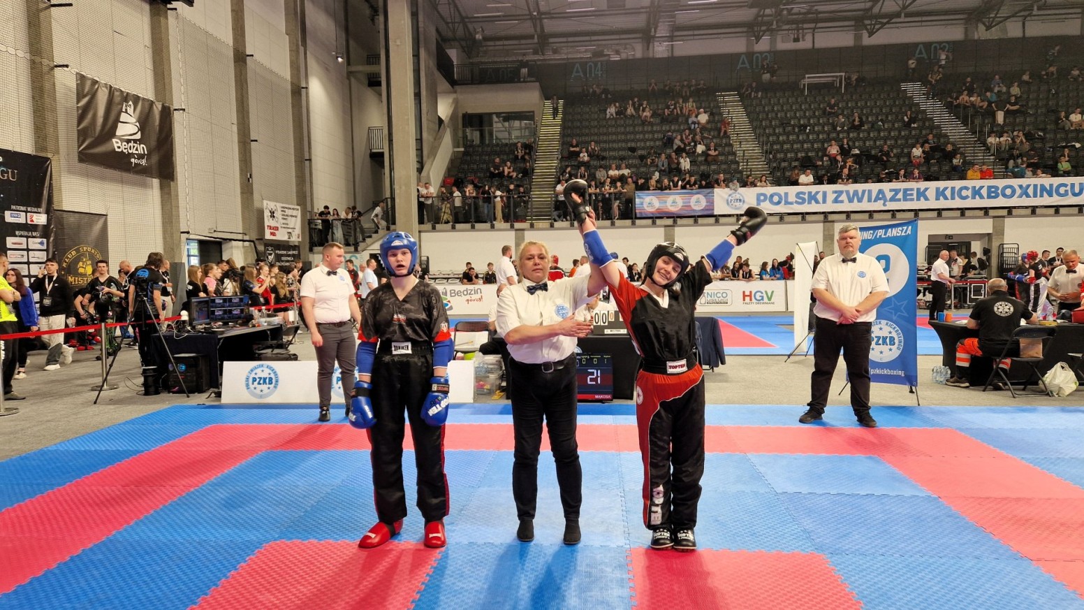 Medale Mistrzostw Polski Kickboxingu i sukcesy w międzynarodowej rywalizacji zawodników Tang Soo Do Pionki
